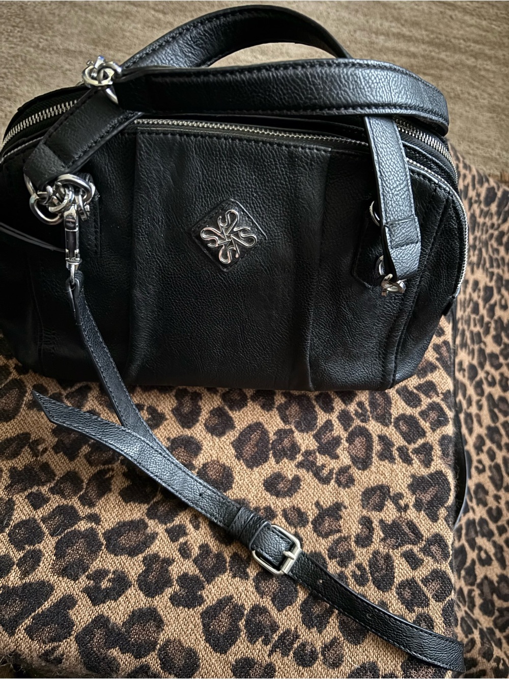 Simply Vera Vera Wang Black Leather Crossbody with Silver Hardware